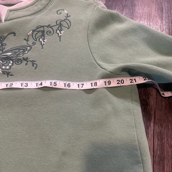 Vintage 90s Blair Petite Small Green Embroidered Butterfly Sweatshirt - Picture 7 of 9